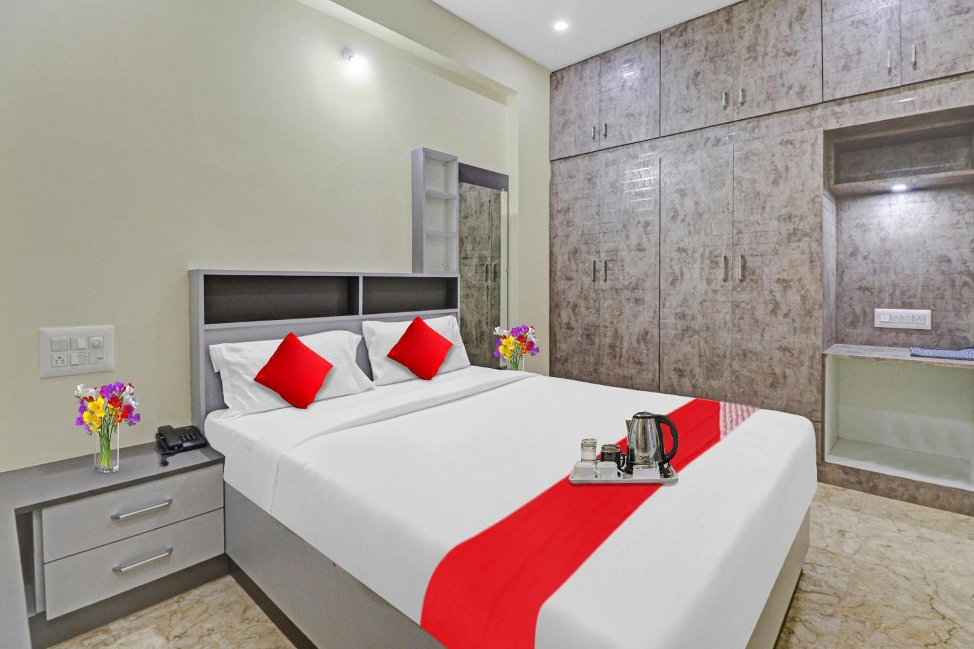 Hotel O I Care With Greenery Comforts Tumkur 외부 사진